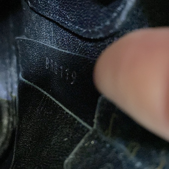 EUC [Louis Vuitton] Pointed Jumble Bootie Boots Black Leather Womens Sz 37, US 7 - Picture 10 of 14